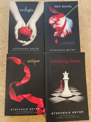Twilight & New Moon & Eclipse & Breaking Dawn