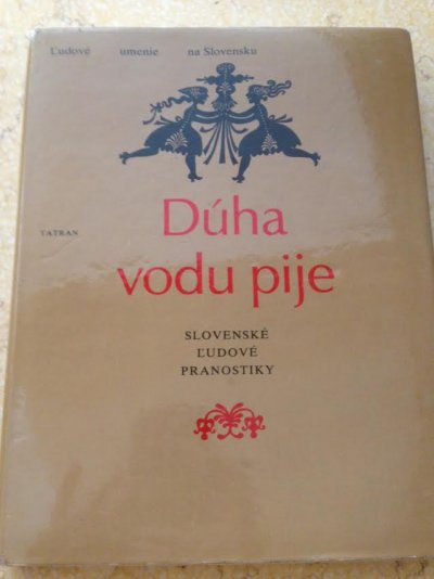 Dúha vodu pije