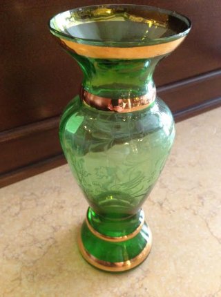 Zelenozlatá váza