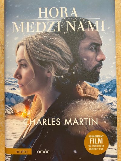 Hora medzi nami