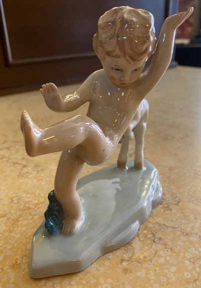 Putti s kozliatkom