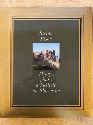Hrady, zámky a kaštiele na Slovensku
