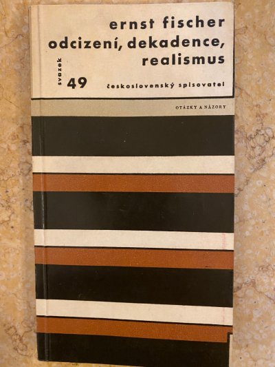 Odcizení, dekadence, relismus