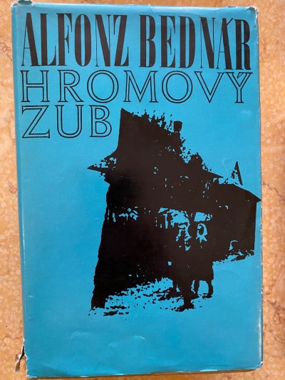 Hromový zub