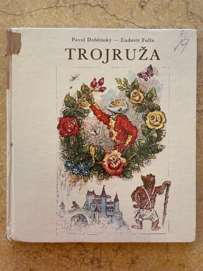Trojruža