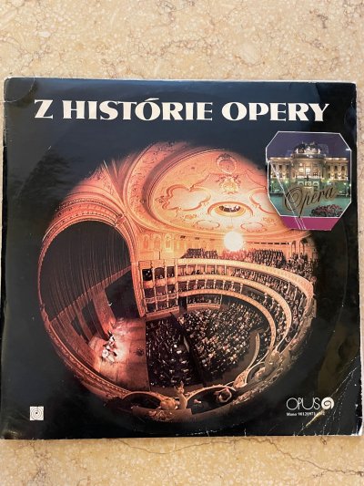 Z histórie opery 2LP