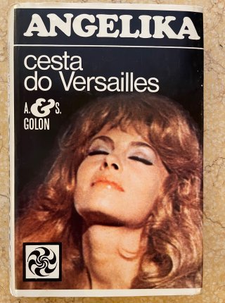 Angelika Cesta do Versaille