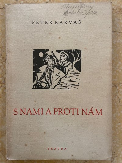 S nami a proti nám