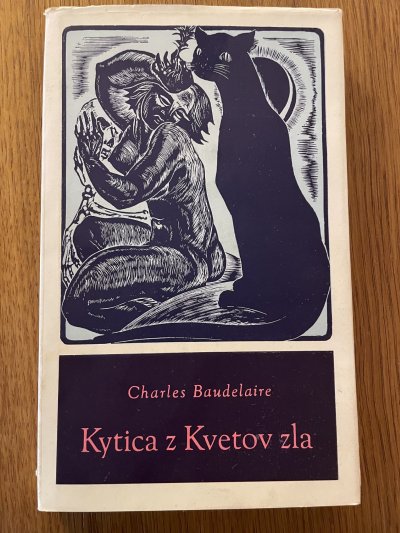 Kytica z kvetov zla